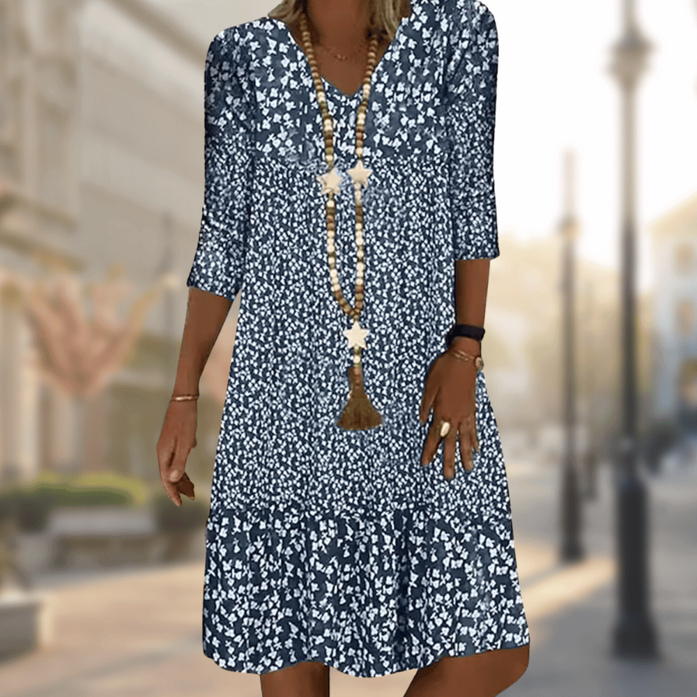 Robe femme élégante et polyvalente, parfaite pour le bureau ou une soirée chic. Tenue moderne et confortable.