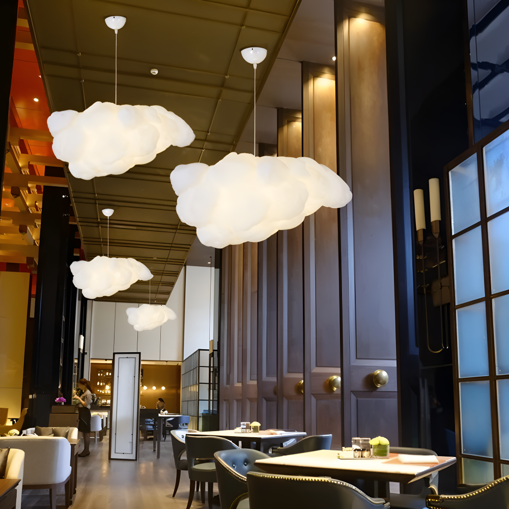 Lampe de plafond nuage, éclairage LED blanc idéal pour chambre d'enfant ou bébé, ambiance onirique.
