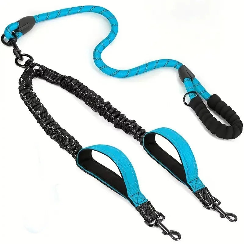 Laisse double pour 2 chiens avec pivot 360° anti-emmêlement en nylon durable, idéale promenade sécurisée.