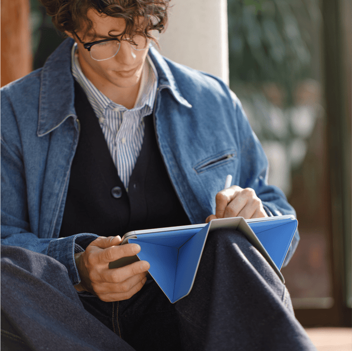 Housse iPad mini 6, folio dynamique vert menthe, coque légère pour transport aisé.
