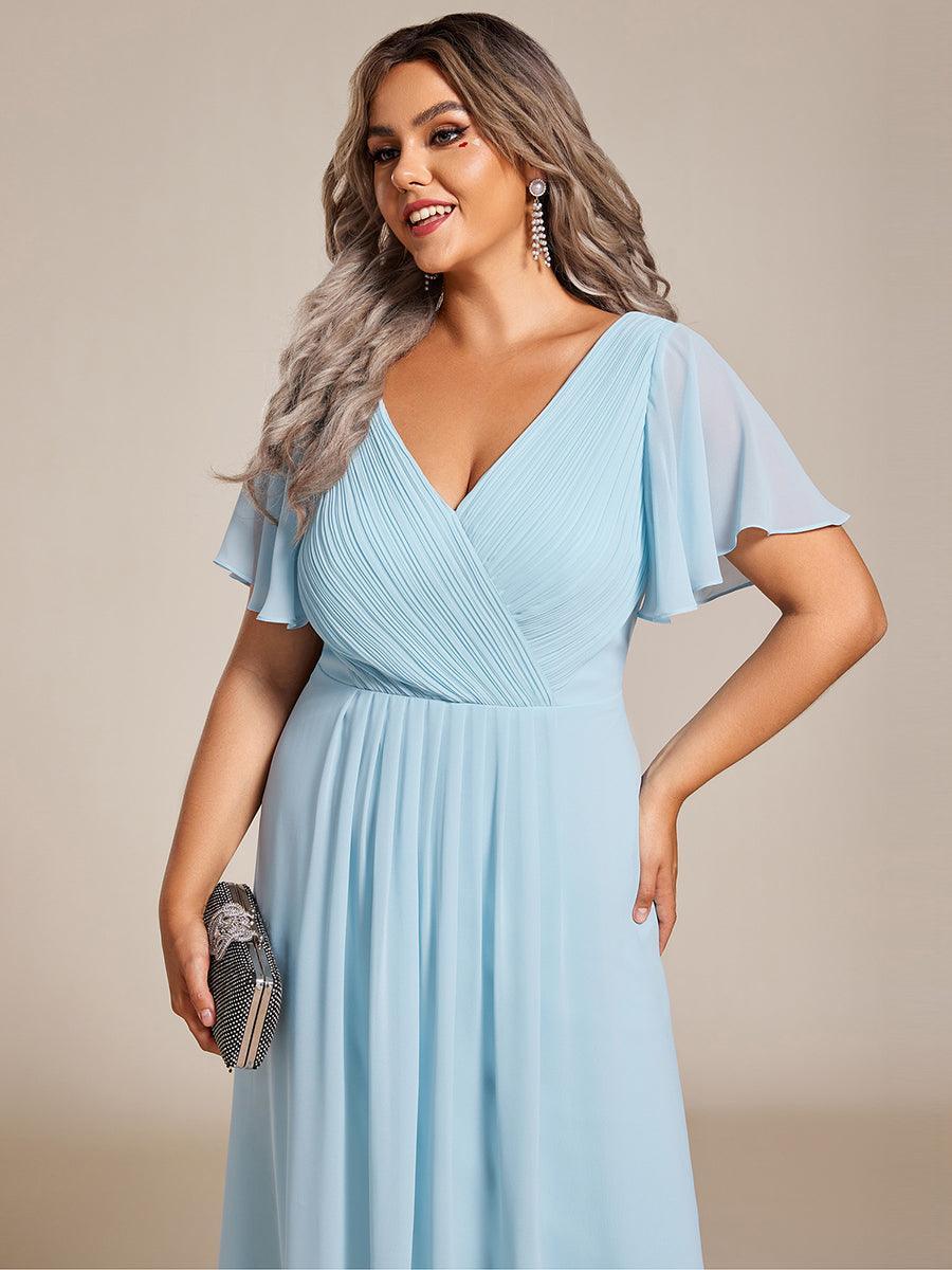Splendide robe longue col V fluide, pour invitée mariage estival.