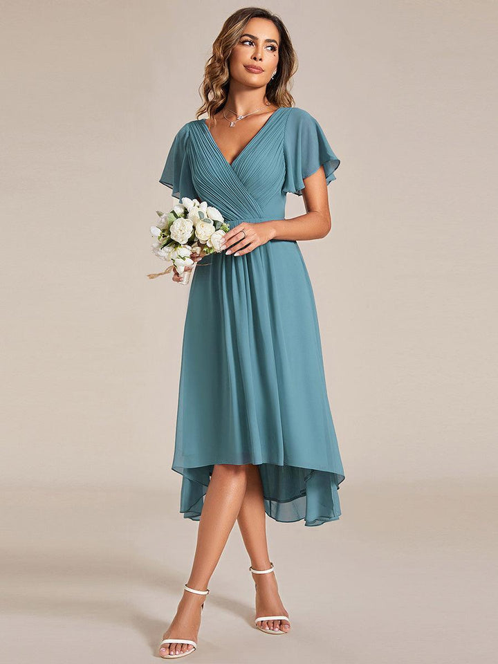 Robe longue fluide col V, nouvelle collection, idéale soirée.