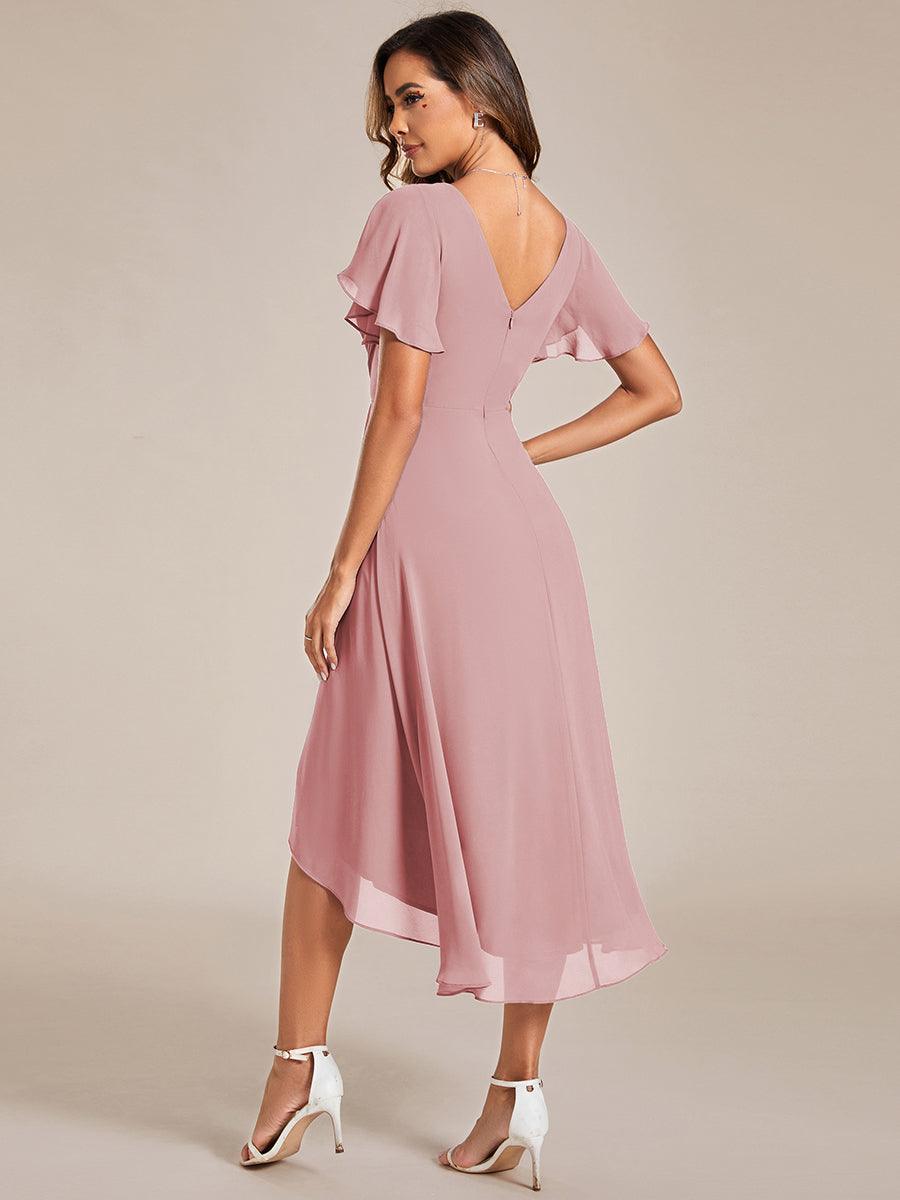 Robe de cérémonie col V, longue fluide, pour gala chic.