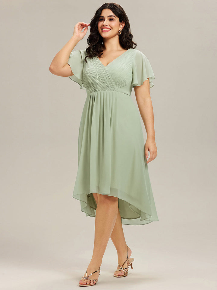 Splendide robe longue col V fluide, invitée mariage printemps été.