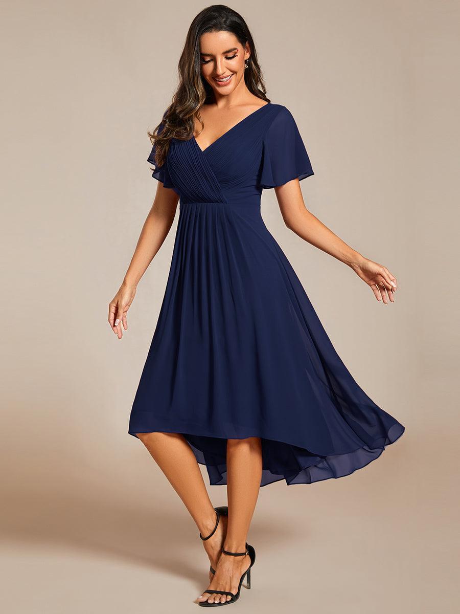 Robe femme fluide chic, col V, longue, pour cocktail ou gala.
