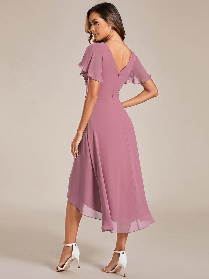 Tendance femme : Robe longue fluide col V pour invitée mariage.