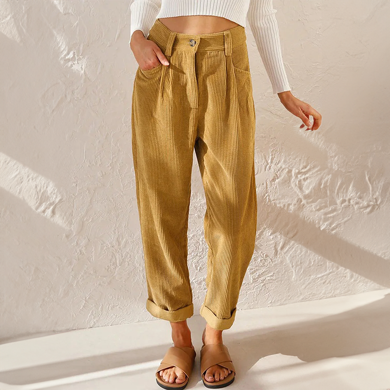 Pantalon femme velours côtelé confortable, taille élastique, jambe large. Idéal mode automne-hiver décontractée.