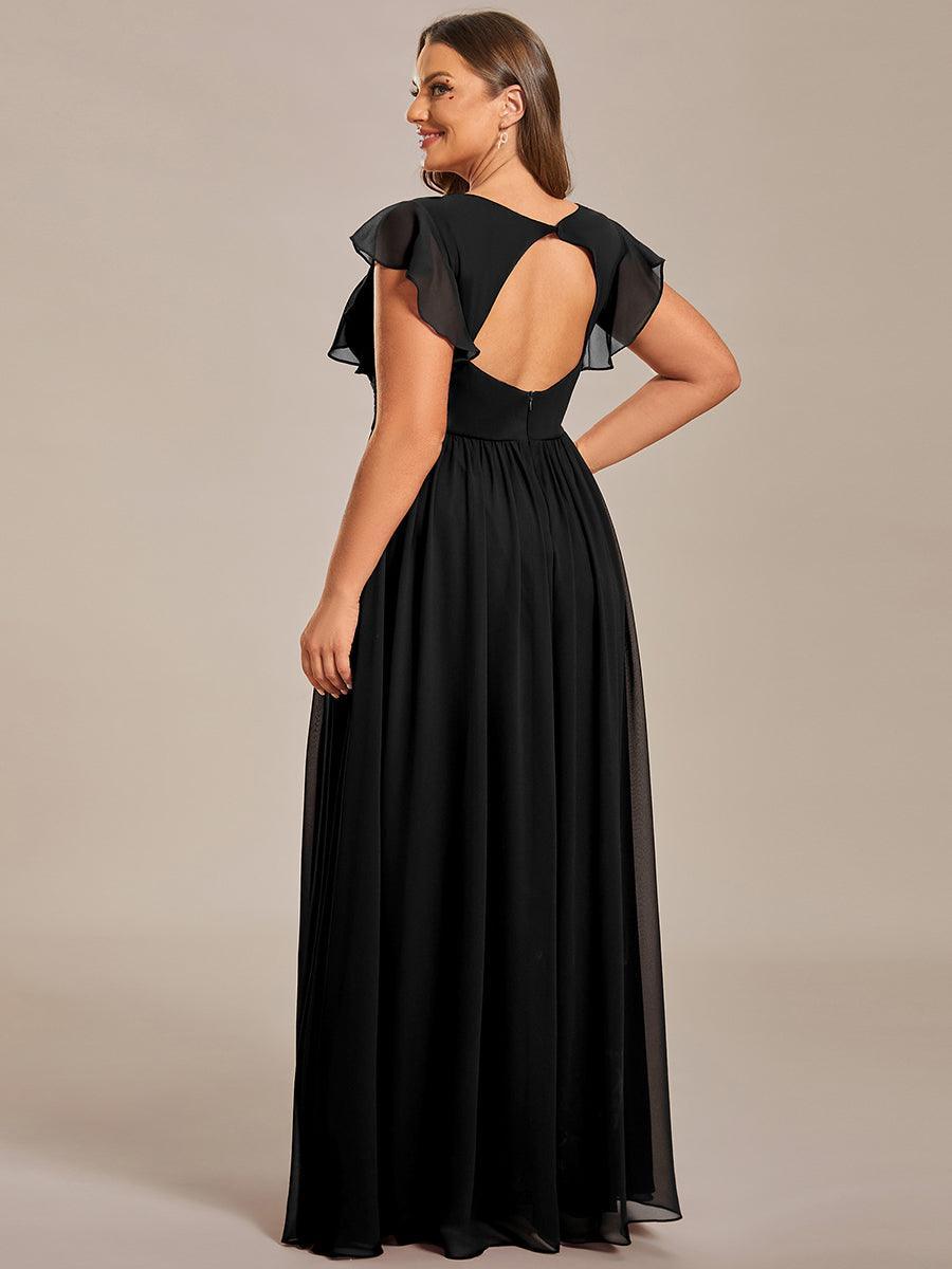 Robe longue femme, dos ouvert, col en V. Élégante pour une soirée ou un mariage d'été.