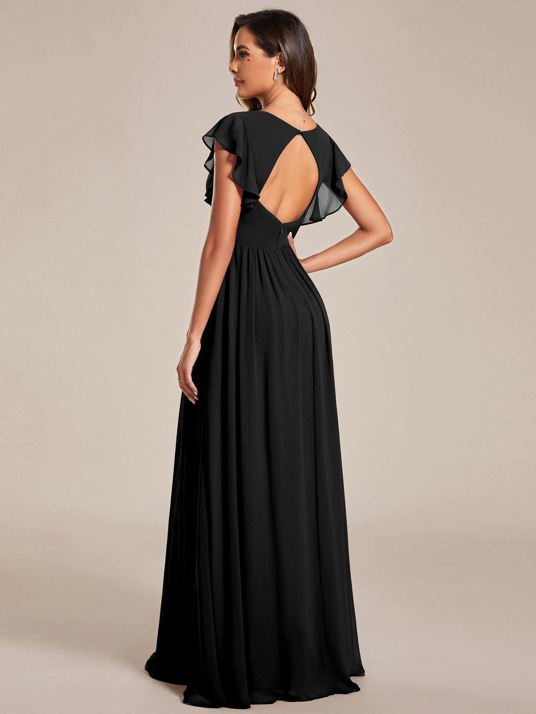 Robe longue élégante, dos ouvert, fluide. Idéale pour demoiselle d'honneur, mariage ou soirée.