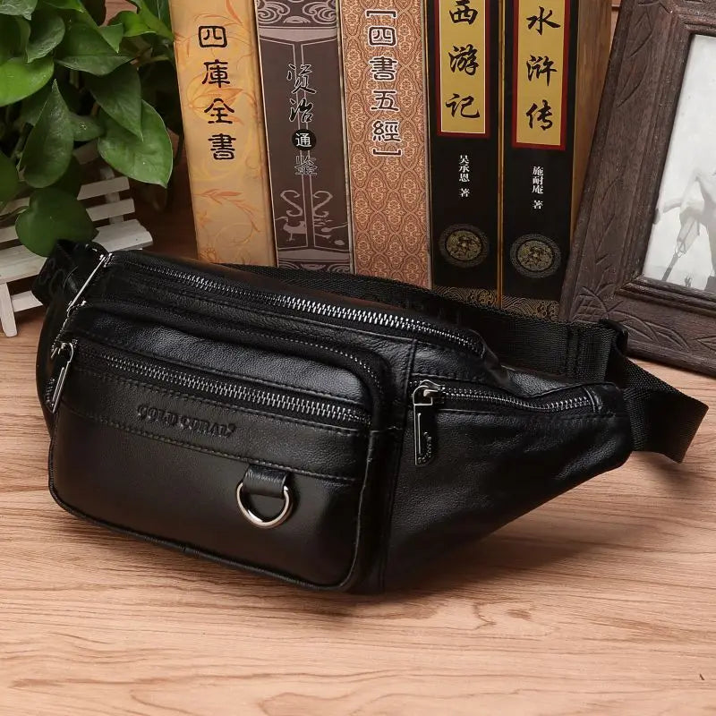 Sac banane homme en cuir véritable noir, design compact, parfait pour le quotidien et les voyages.