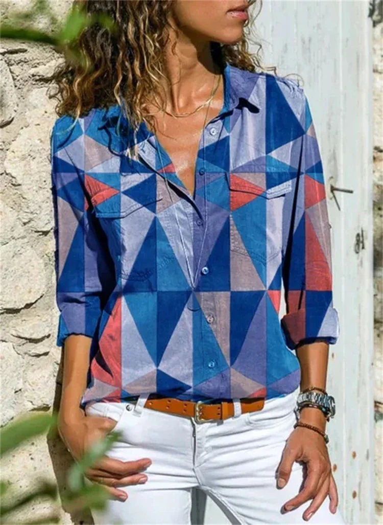 Blouse femme rayée (bleu, gris, fuchsia), élégante et amusante. Confort pour l'été décontracté.