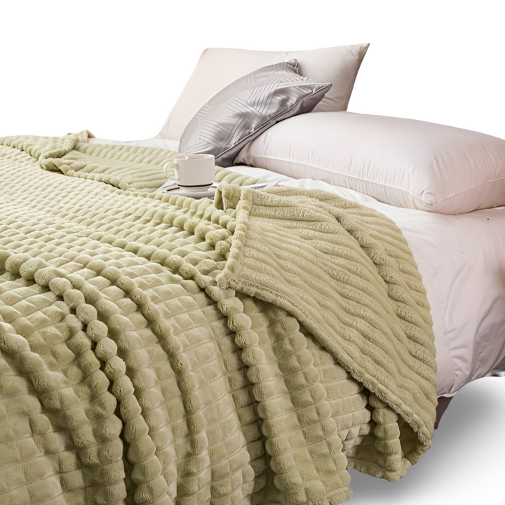 Jeté de lit plaid à carreaux, doux et chaud, ajoutant une touche d'élégance à votre chambre.