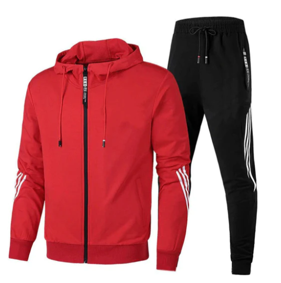 Gros plan sur le tissu du survêtement Luca, montrant sa texture douce et sa qualité pour l'homme sportif.