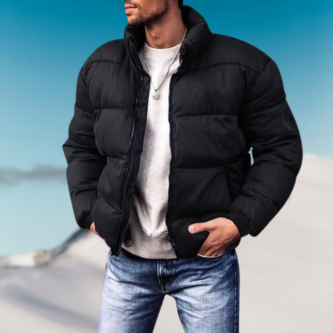 Manteau d'hiver homme Timo, design sport chic, coupe contemporaine pour une silhouette élégante en ville.