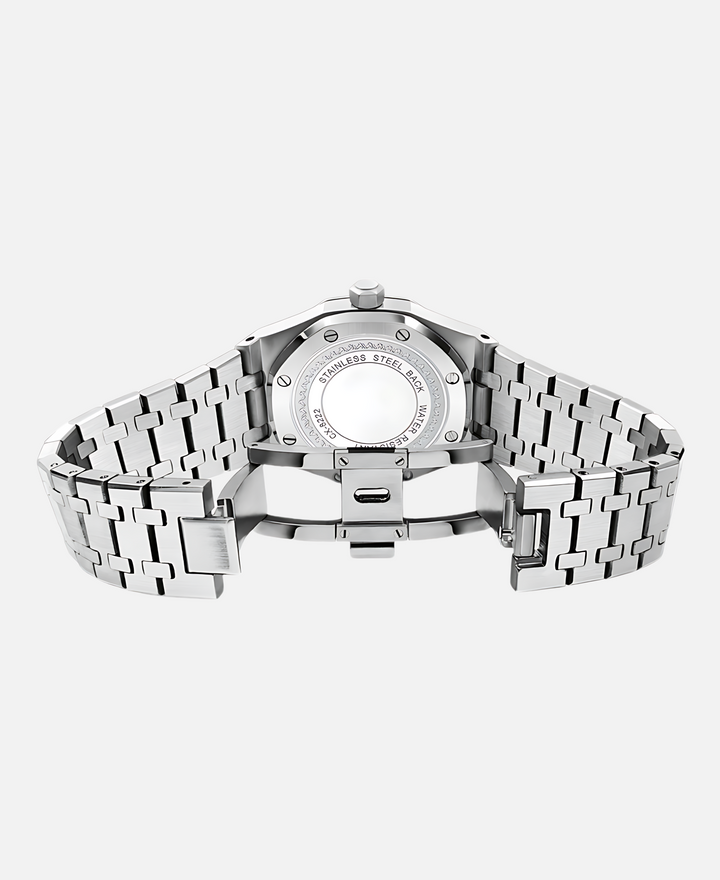 Montre classique homme en acier inoxydable, cadran bleu profond. Design intemporel et chic pour lui.