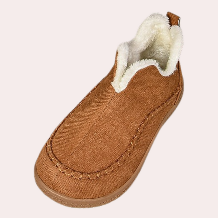 Chaussures slip-on femme, bottines d'hiver élégantes et antidérapantes, pour un confort optimal par temps froid.