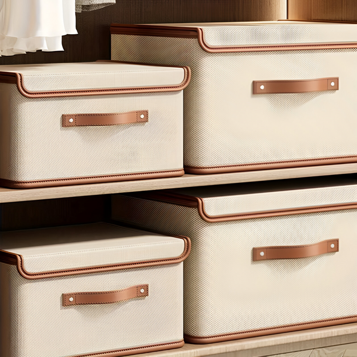 Solution de rangement pliable avec couvercle, poignées en cuir, parfaite pour articles maison divers.