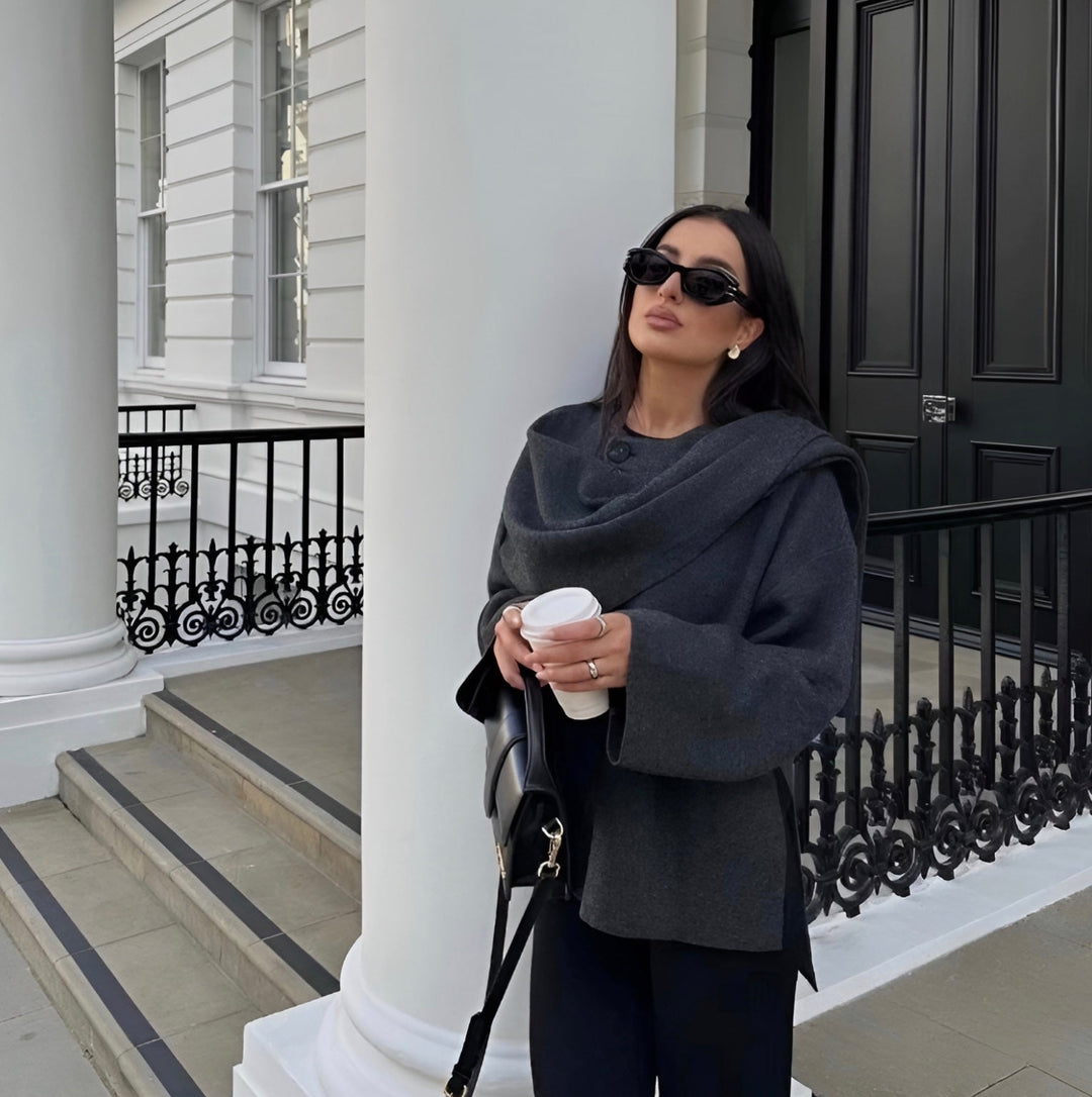 Haut femme asymétrique style poncho, vêtement chaud et confortable, parfait pour la tendance hivernale.