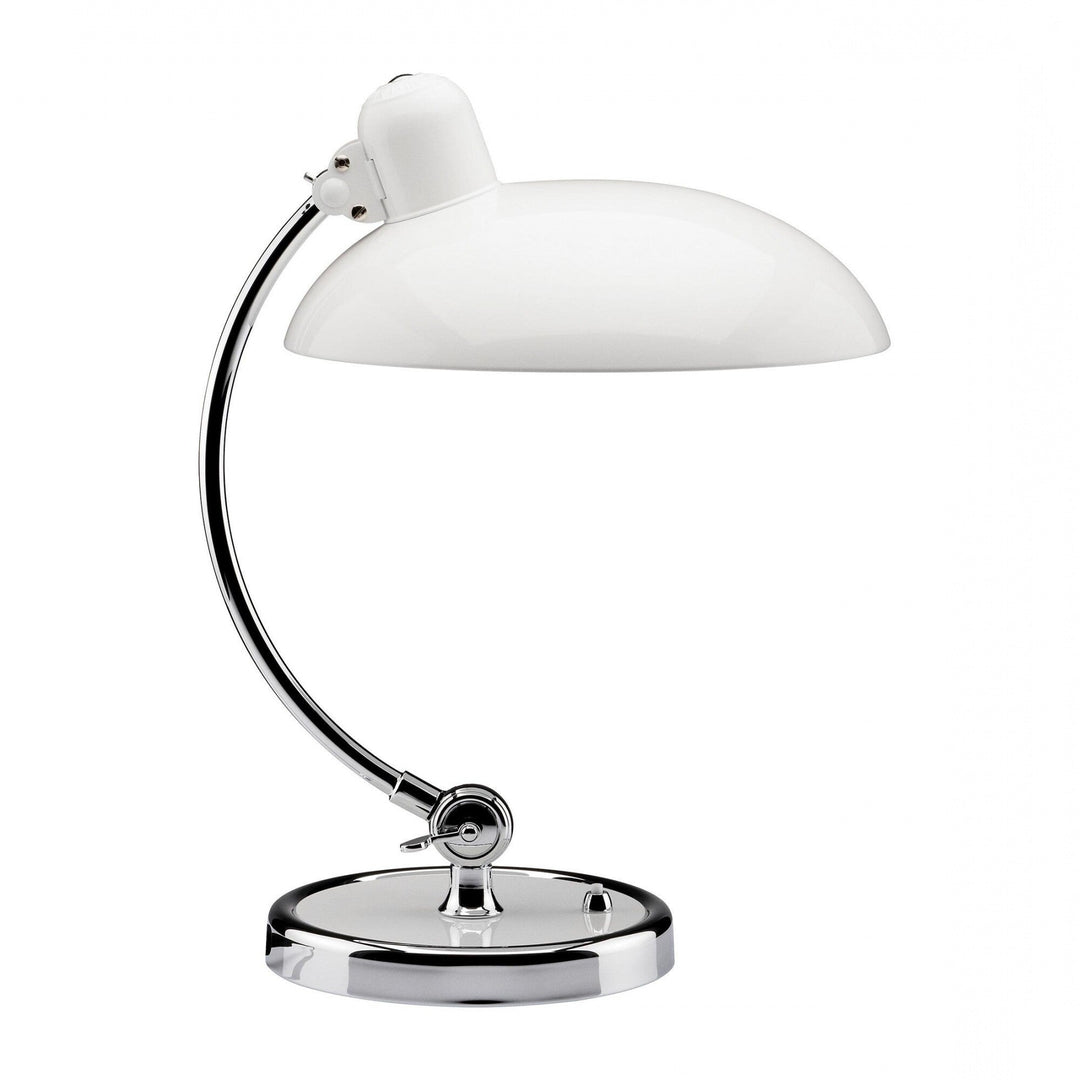 Lampe de table Bauhaus verte. Style moderne, éclairage fonctionnel pour bureau, chevet ou salon. Décoration maison.