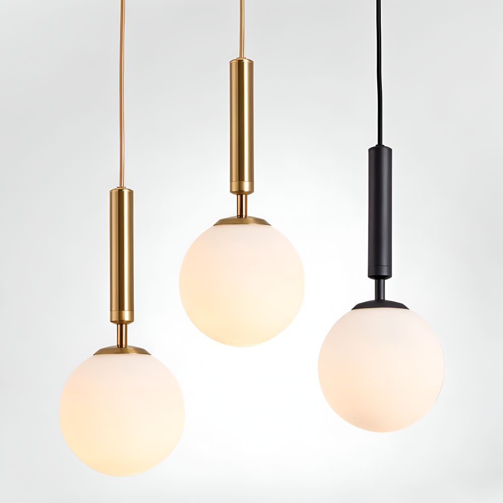 Éclairage salon nordique, suspension design, globe lumineux pour ambiance chic.