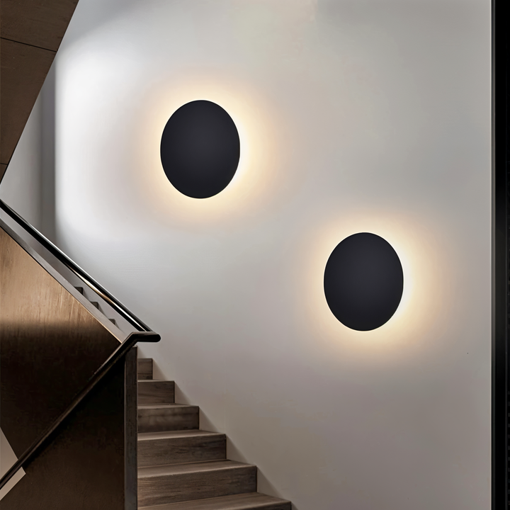 Applique LED ronde Lunaris. Design moderne, éclairage chaleureux pour couloir, entrée ou salle de séjour.