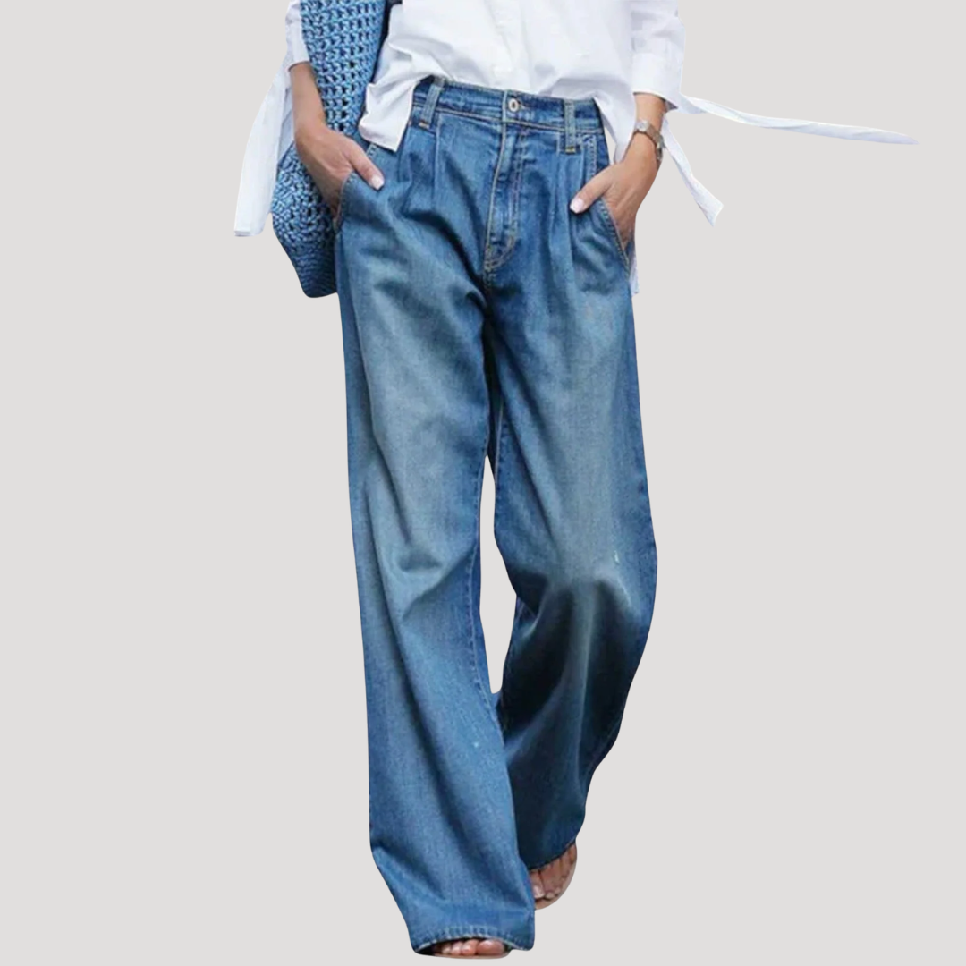 Jean femme large taille haute bleu, style décontracté moderne, denim confortable pour look tendance.