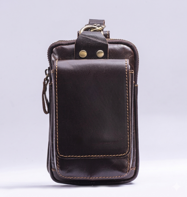 Sac banane homme cuir véritable marron vintage, accessoire de ceinture sécurisé et raffiné pour le quotidien.