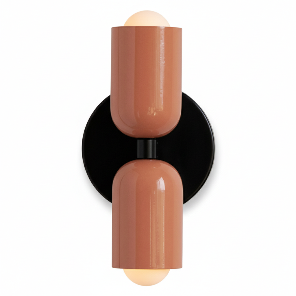 Applique murale LED scandinave à lumière douce, idéale pour une atmosphère cosy et moderne dans la maison.