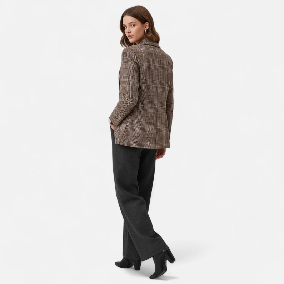Veston blazer femme marron à carreaux, coupe ajustée, parfait pour un style élégant au bureau et sorties.