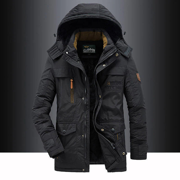 Parka homme hiver chaude et élégante avec capuche, idéale pour le froid.