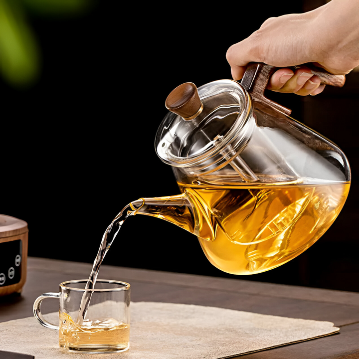 Grande théière 900ml en verre avec infuseur amovible, pour infuser thé et tisane facilement.