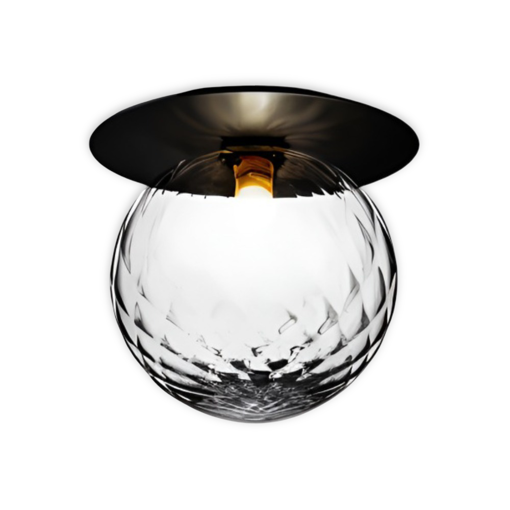 Luminaire globe clair, design moderne. Plafonnier pour entrée, ambiance accueillante.