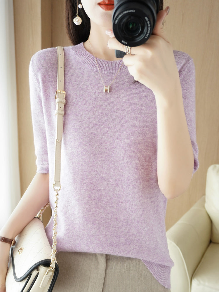 Pull confortable pour femme, tricot doux, idéal pour les tenues casual automne-hiver.