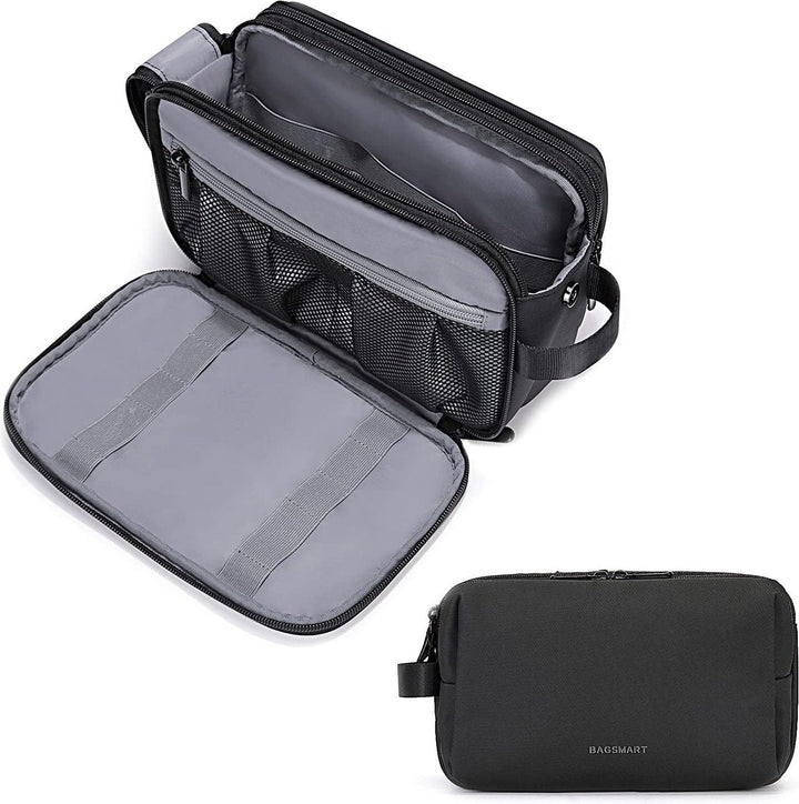 Trousse de toilette homme noire de voyage, spacieuse et étanche, avec multiples compartiments pour organiser vos affaires.