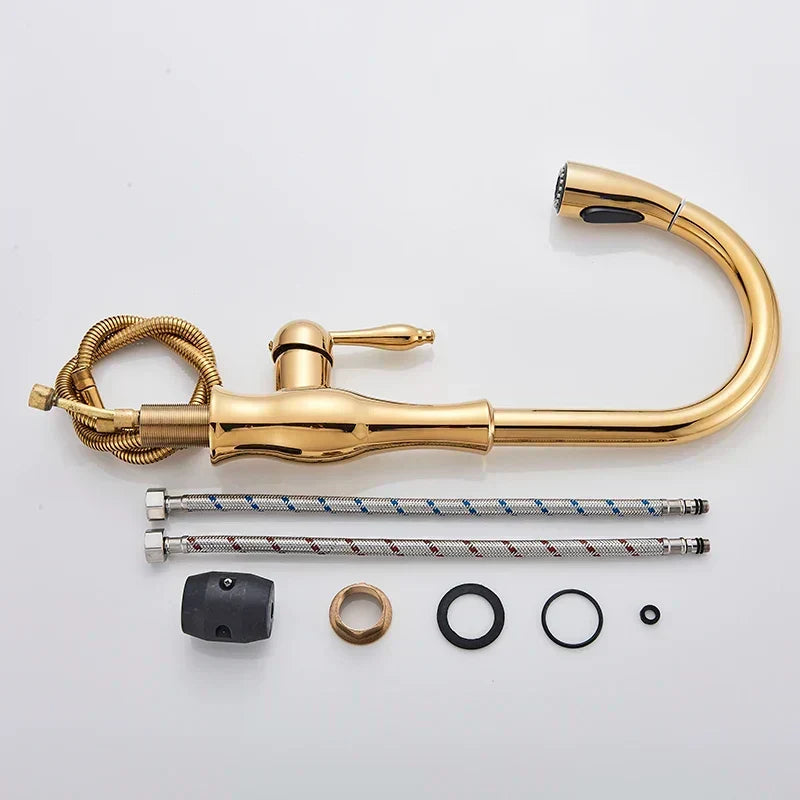 Mitigeur de cuisine chrome brillant. Robinet moderne et élégant pour évier, finition miroir.