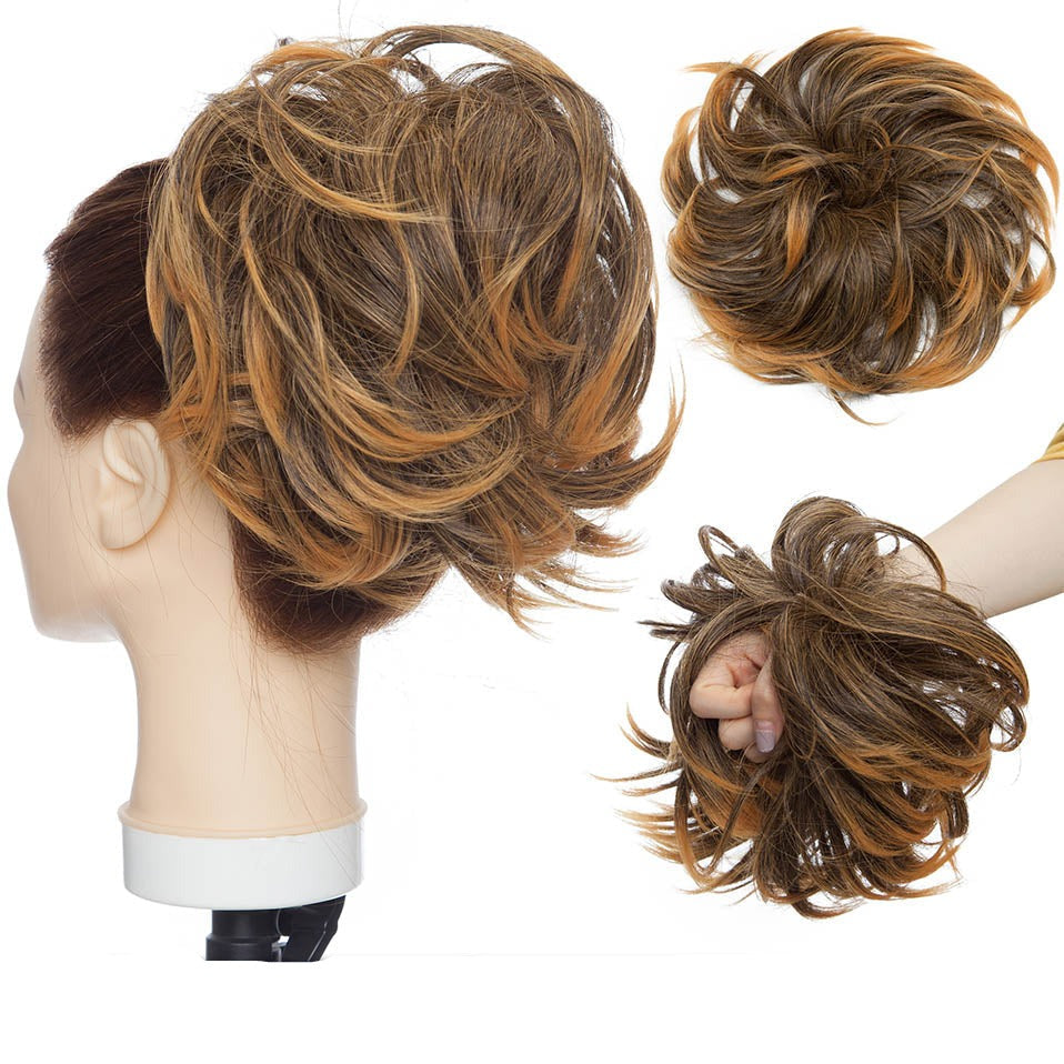 Coiffure femme: chignon désordonné élastique pour un volume mode et naturel.