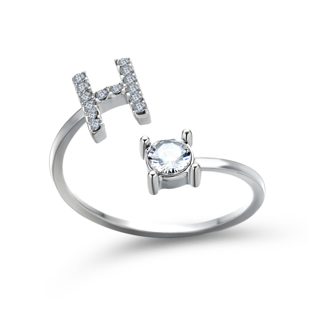 Bijou personnalisé femme, bague initiale réglable, délicate.