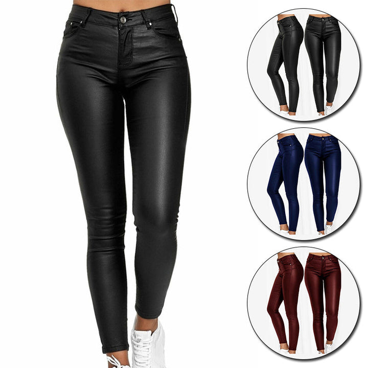 Legging femme en similicuir stretch bleu, coupe ajustée, élégant et polyvalent.