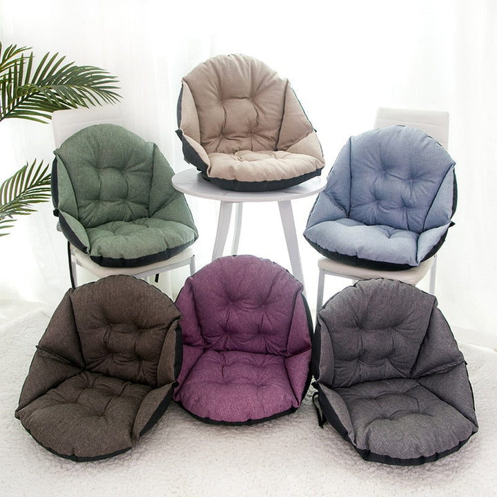 Soulagement efficace des douleurs sciatiques et du coccyx avec ce coussin de siège ergonomique.
