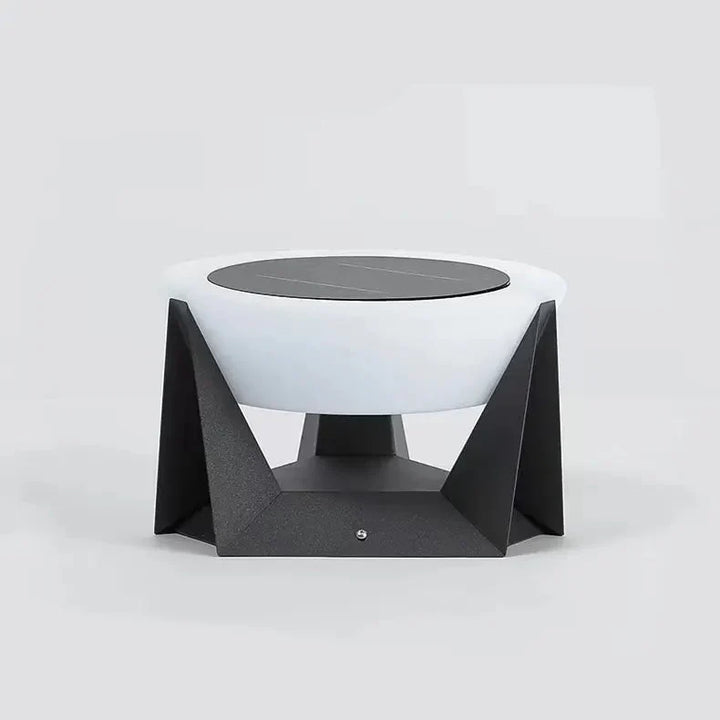 Éclairage extérieur autonome et écologique, lampe solaire pour un jardin bien illuminé.