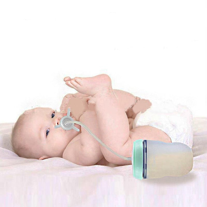 Biberon anti-colique en silicone pour nourrisson, réduisant gaz et reflux. Idéal pour une digestion confortable.