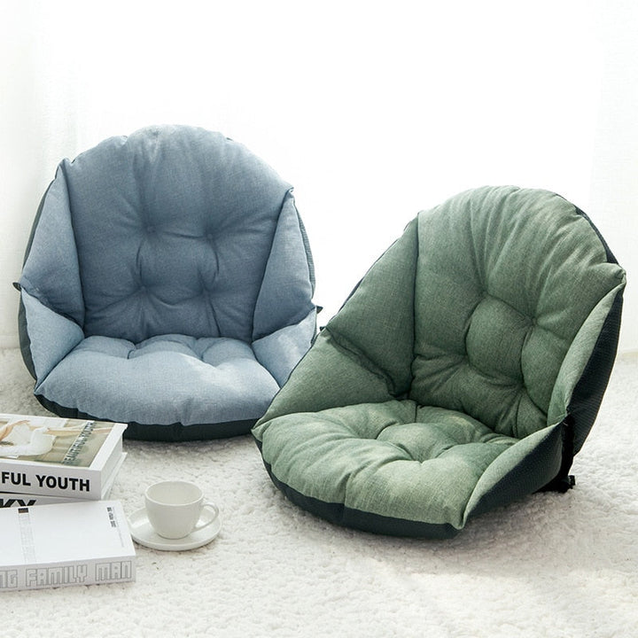 Coussin ergonomique pour soulager la sciatique et le coccyx, idéal pour le bureau et les longs trajets.