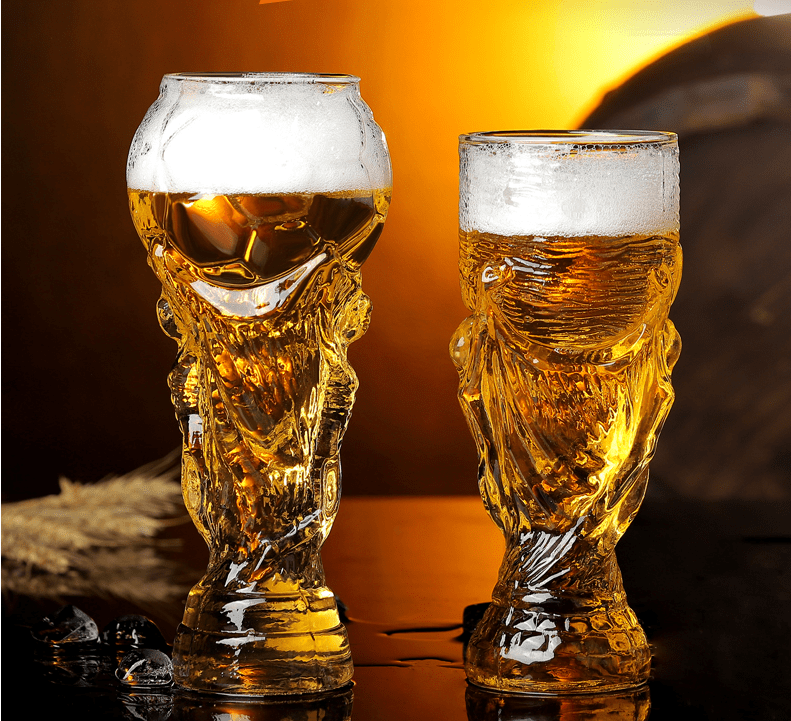 Verre à bière "Supporter Euro 2024", parfait pour célébrer le football et encourager votre équipe.
