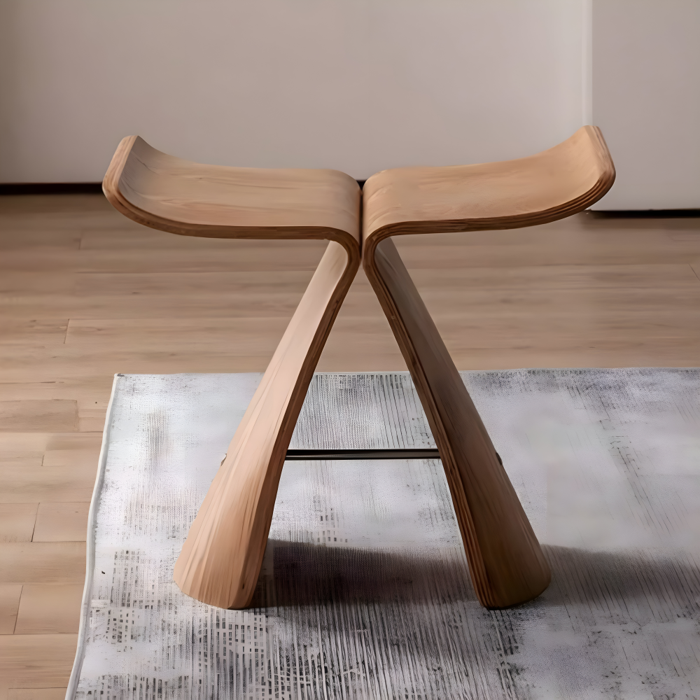 Tabouret polyvalent en bois massif, fait main, pour décoration intérieure moderne et naturelle.