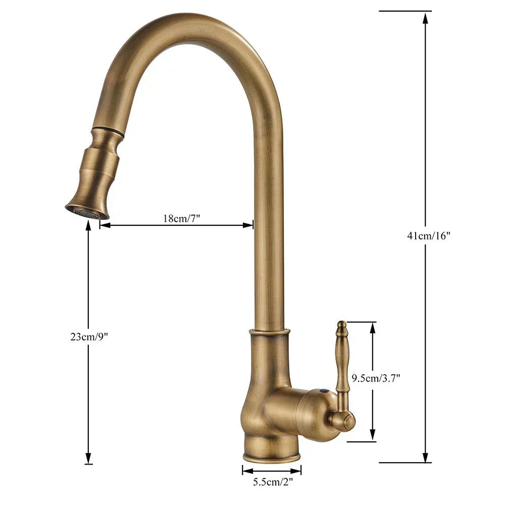 Robinet BrassElegance cuisine laiton noir mat. Mitigeur pivotant, design intemporel antique-moderne.