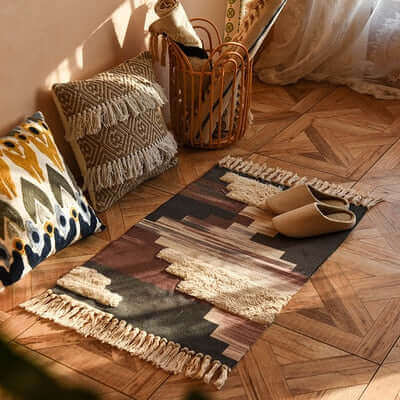 Tapis lavable style bohème en coton multicolore, accessoire maison facile d'entretien.