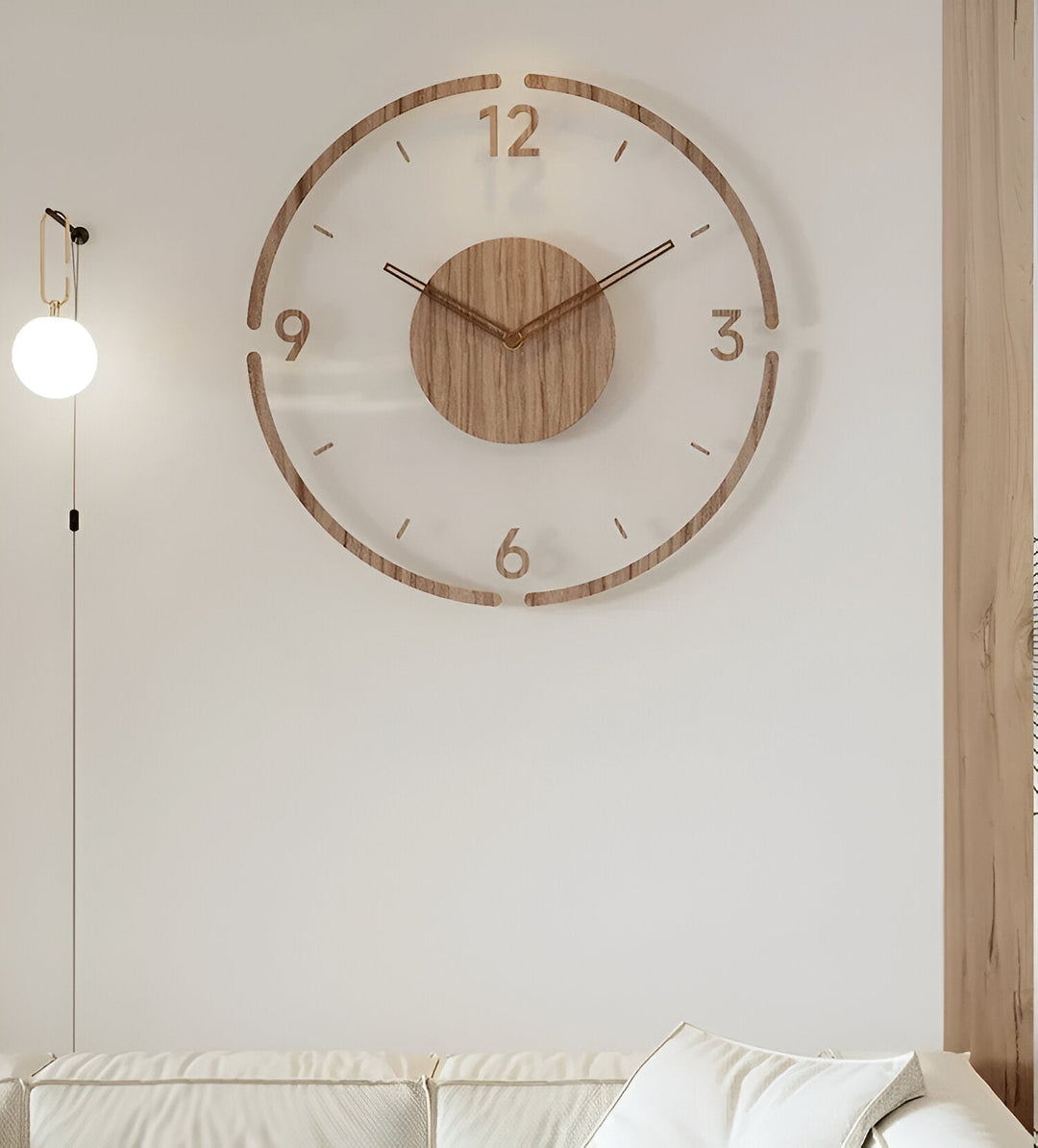 Grande horloge murale silencieuse en acrylique clair et bois naturel, déco chambre moderne.