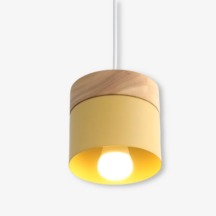 Suspension cylindrique, luminaire design élégant, une touche scandinave pour votre intérieur.