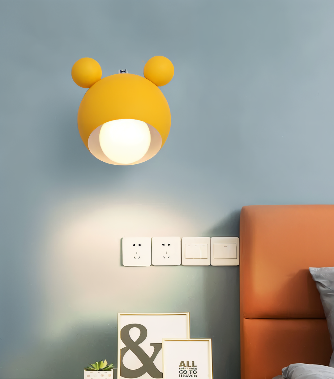 Applique murale enfant macaron bleu, pivotante, veilleuse LED design souris, éclairage doux.