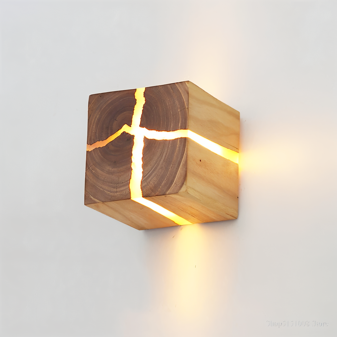Applique murale LED design craquelé. Éclairage d'ambiance artistique moderne pour salon, chambre ou couloir.
